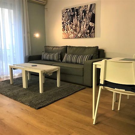 Kona Apartment Belgrado Esterno foto