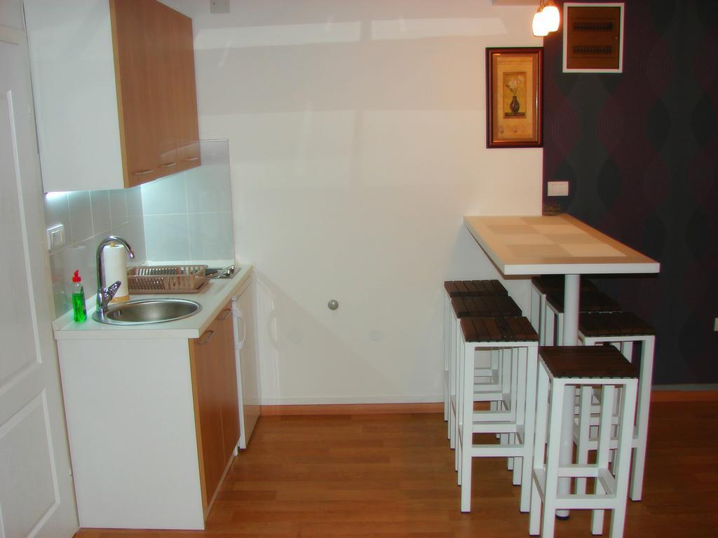 Kona Apartment Belgrado Camera foto